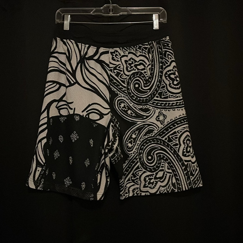 Crooks & Castles basketball shorts - Picture 2 of 3